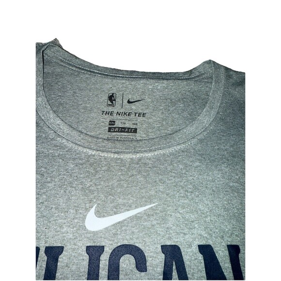 Nike Engineered Gray New Orleans Pelicans T-Shirt Size XXL The Nike Tee - Picture 3 of 5